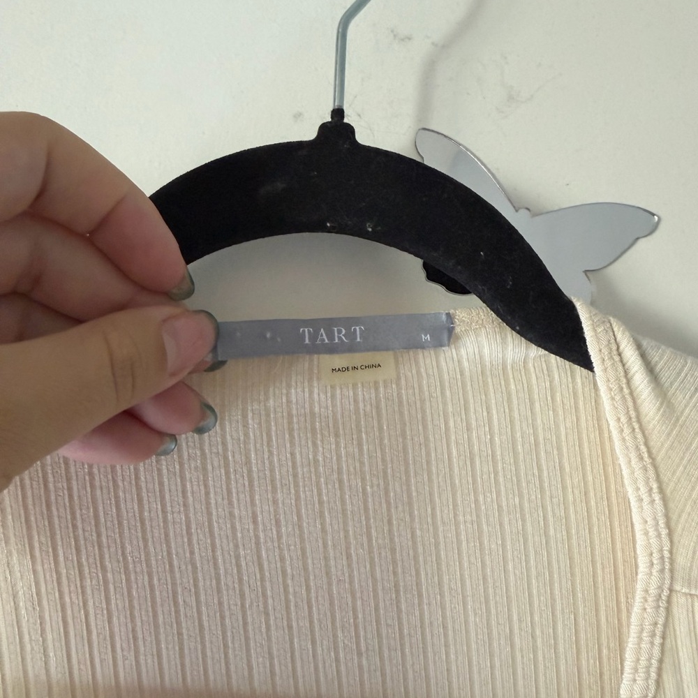 Tart Beige Tie-Front Ribbed Blouse - Picture 3 of 3